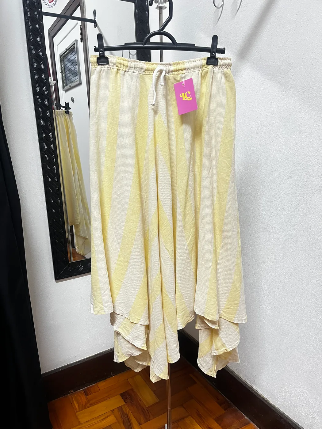 Saia vintage em linho