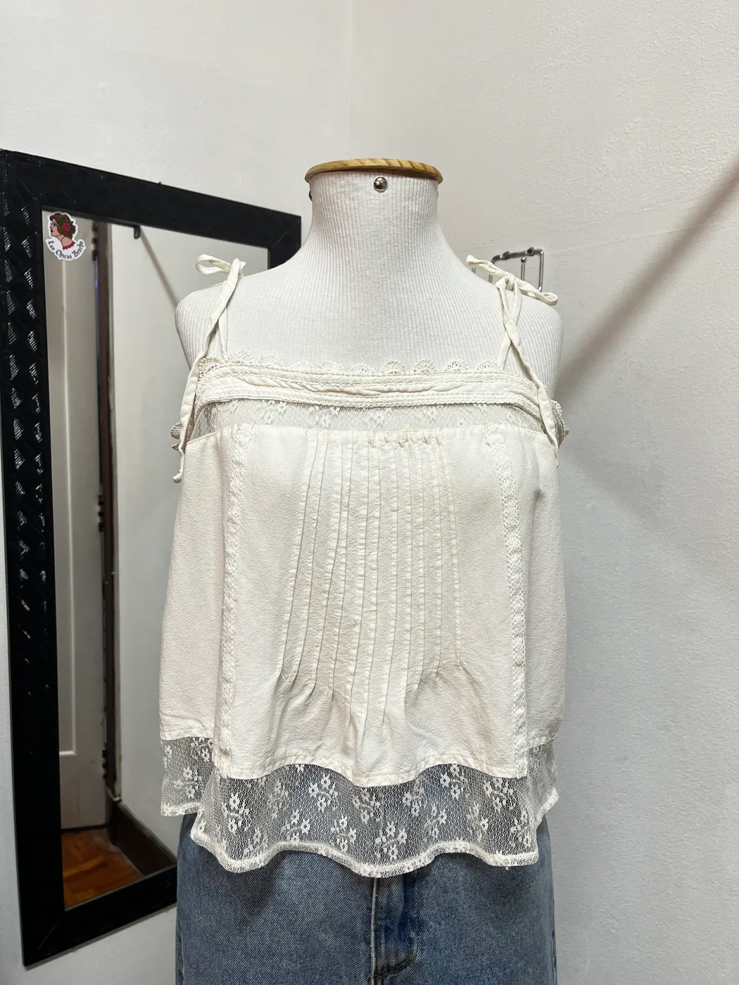 Blusinha com renda