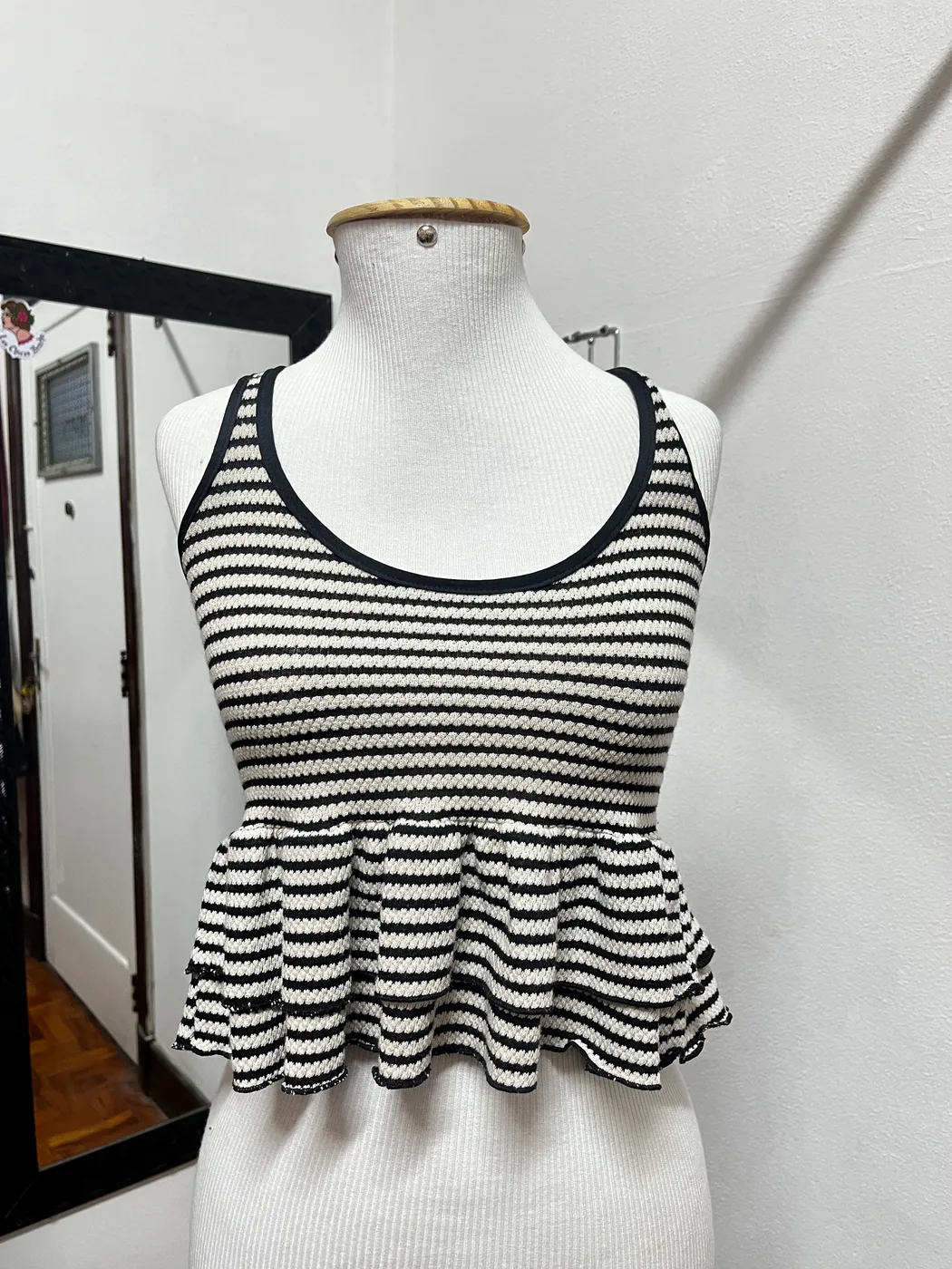 Blusinha tricô babados